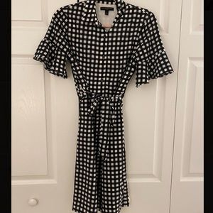 Banana Republic shirt style tie waist dress